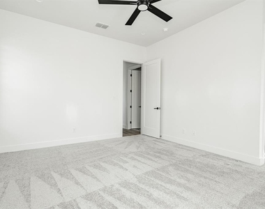 1121 Bayonne Street - Photo Thumbnail 20