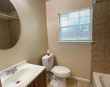 4525 Hunter Street - Photo Thumbnail 12