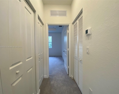 2731 Nw 55th Way - Photo Thumbnail 32