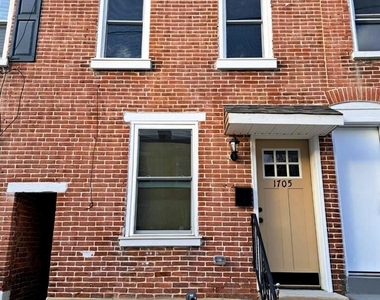 1705 Tulip Street - Photo Thumbnail 0