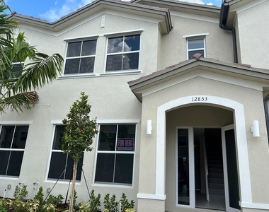 12853 Sw 243 St - Photo Thumbnail 1