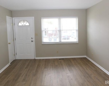 2555 Stanley Court - Photo Thumbnail 1