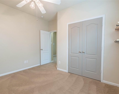 3318 Cactus Heights Lane - Photo Thumbnail 16