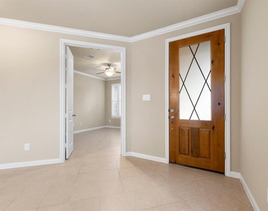 2711 Port Mist Street - Photo Thumbnail 4