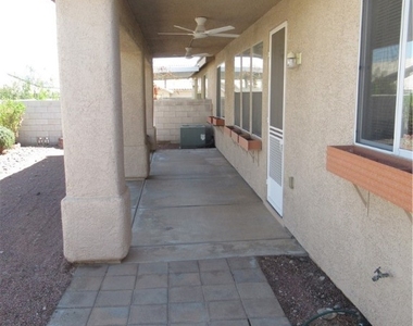 1206 Gumdrop Avenue - Photo Thumbnail 34