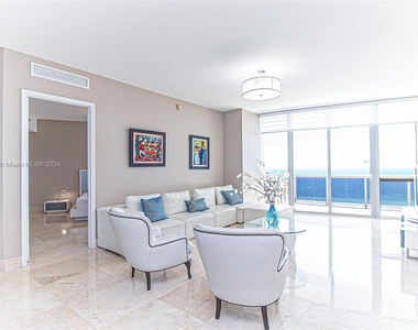 15901 Collins Ave - Photo Thumbnail 7