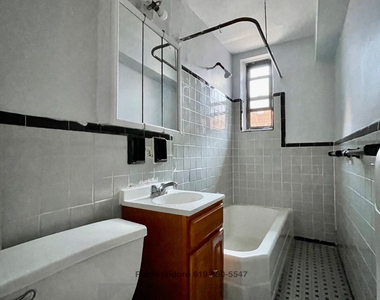 130 East 18th Street - Photo Thumbnail 5