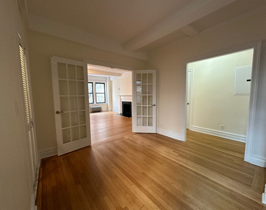 111 East 80th Street - Photo Thumbnail 1