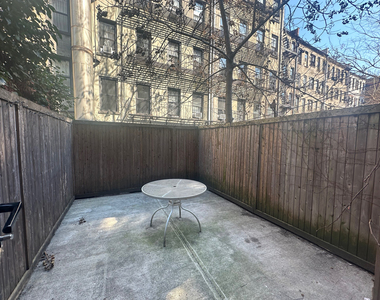 217 East 88th Street - Photo Thumbnail 1