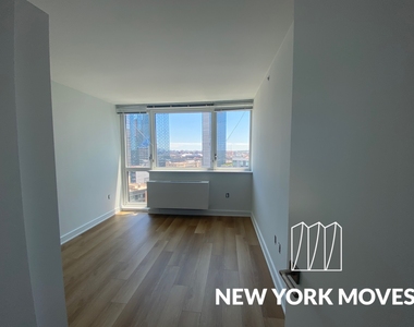 43 Crescent St | Long Island City - Photo Thumbnail 11