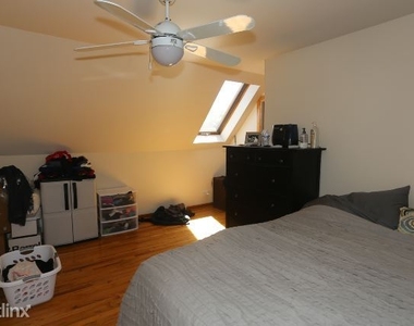 2202 W. Belmont, Unit R-5 - Photo Thumbnail 12