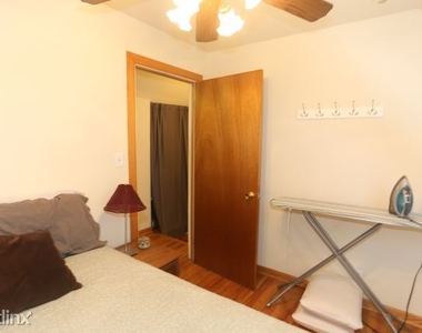 2202 W. Belmont, Unit R-5 - Photo Thumbnail 14