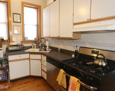 2202 W. Belmont, Unit R-8 - Photo Thumbnail 2