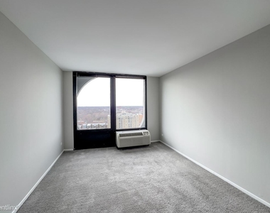 4334 N. Hazel, Unit A4081 - Photo Thumbnail 17