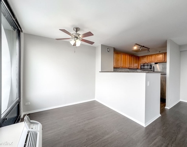 4334 N. Hazel, Unit A4081 - Photo Thumbnail 6