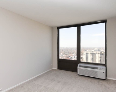 4334 N. Hazel, Unit A6161 - Photo Thumbnail 12