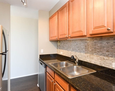 4334 N. Hazel, Unit A6161 - Photo Thumbnail 2