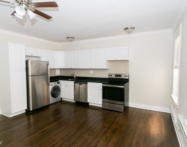 3345 N. Marshfield, Unit A903 - Photo Thumbnail 9