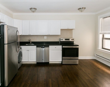 3345 N. Marshfield, Unit A903 - Photo Thumbnail 3