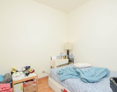 1451 W. Belle Plaine, Unit 7 - Photo Thumbnail 10