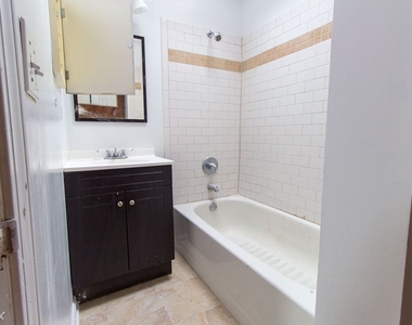 2513 N. Southport, Unit F-5 - Photo Thumbnail 17