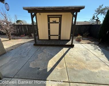 12439 Glennaire Way. - Photo Thumbnail 20