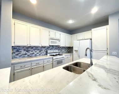 10964 Ivy Hill Drive Unit 3 - Photo Thumbnail 8