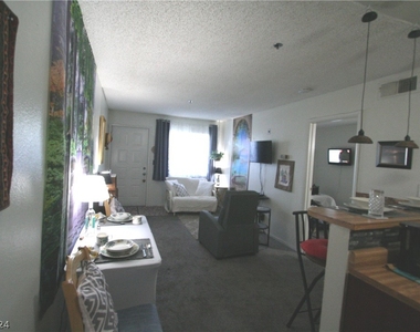 1381 E University Avenue - Photo Thumbnail 5