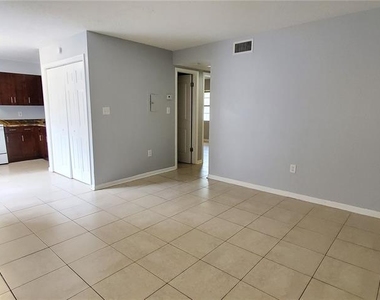 3821 E Riverhills Drive - Photo Thumbnail 25