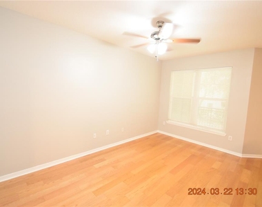 1810 E Palm Avenue - Photo Thumbnail 5