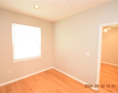 1810 E Palm Avenue - Photo Thumbnail 9