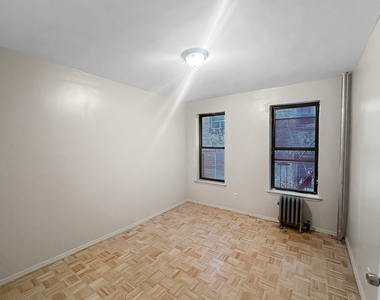 1692 Grand Concourse - Photo Thumbnail 1