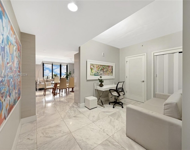 1010 Brickell Ave - Photo Thumbnail 34