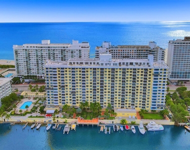 5600 Collins Ave - Photo Thumbnail 11