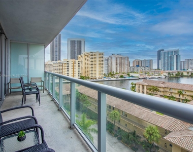 2602 E Hallandale Beach Blvd - Photo Thumbnail 25