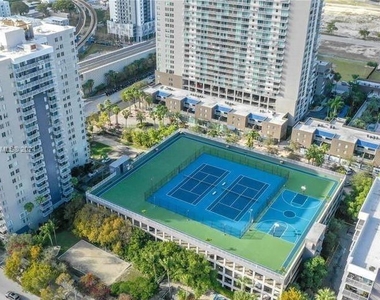 850 N Miami Ave - Photo Thumbnail 40