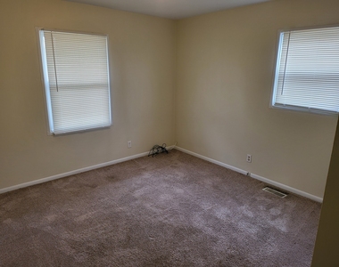 3956 Arquette Drive - Photo Thumbnail 17