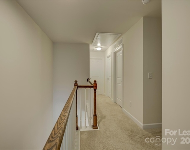 9253 Glenburn Lane - Photo Thumbnail 24