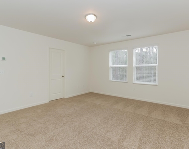 7250 Emma Court - Photo Thumbnail 7