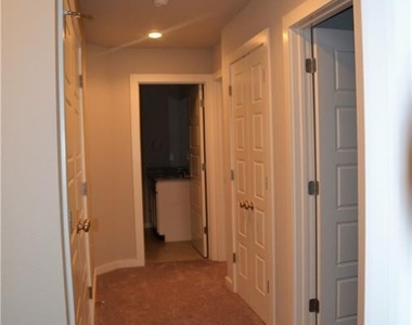 3915  Sw Peachwood  Dr - Photo Thumbnail 21