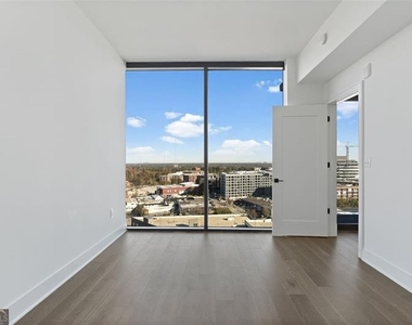 788 W Marietta Street Nw - Photo Thumbnail 18