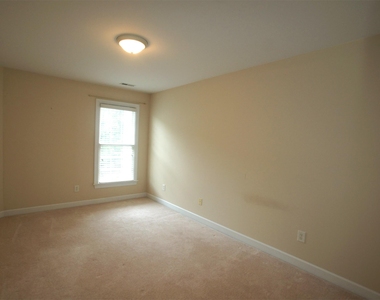 217 Anniston Court - Photo Thumbnail 44