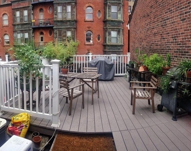 1602 Spruce Street - Photo Thumbnail 6