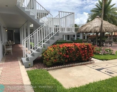 4228 N Ocean Dr - Photo Thumbnail 16