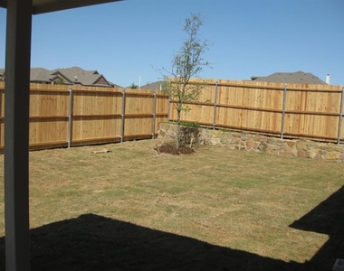 1273 Lasso Drive - Photo Thumbnail 15