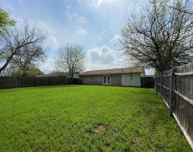 6510 Cinnamon Oaks Drive - Photo Thumbnail 23