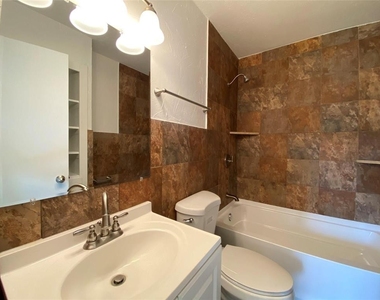 6510 Cinnamon Oaks Drive - Photo Thumbnail 13