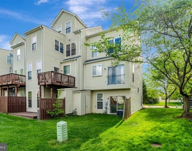 13051 Park Crescent Cir - Photo Thumbnail 41