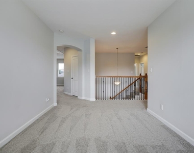 16811 Apple River Drive - Photo Thumbnail 19