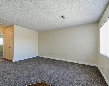 4910 E Owens Avenue - Photo Thumbnail 15